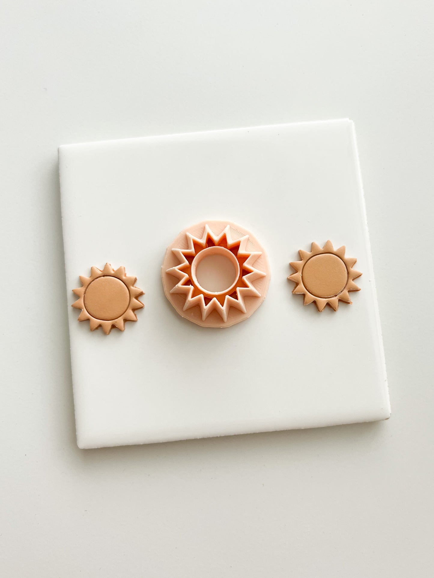 Sun Shape No. 1 Clay Cutter | Sun Shape No. 1 Polymer Clay Cutter for DIY Summer Earrings Sun-Themed Jewelry and Handmade Fun Accessories