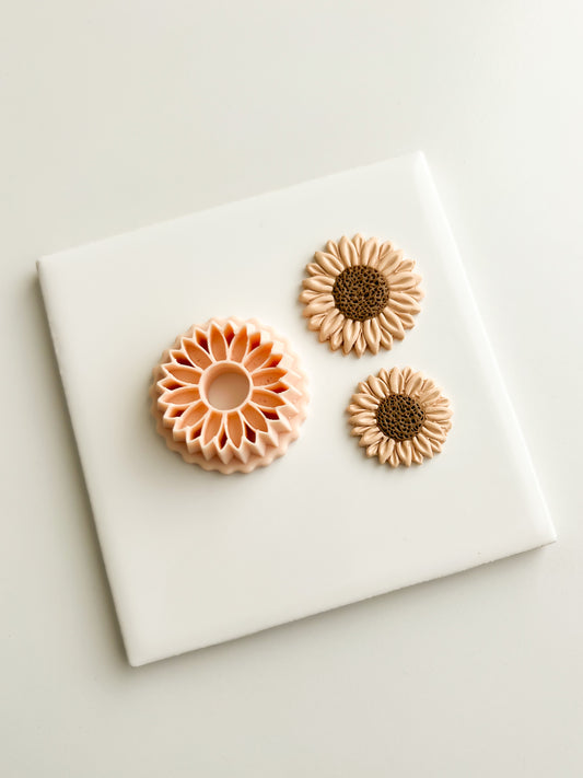 Sunflower No. 2 Clay Cutter | Sunflower No. 2 Polymer Clay Cutter for DIY Nature Earrings Farmhouse Jewelry and Handmade Summer Accessories