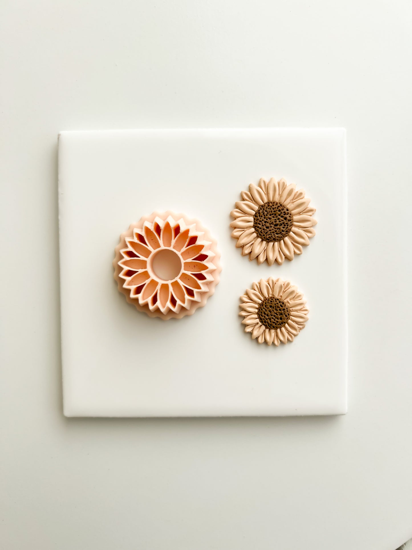 Sunflower No. 2 Clay Cutter | Sunflower No. 2 Polymer Clay Cutter for DIY Nature Earrings Farmhouse Jewelry and Handmade Summer Accessories