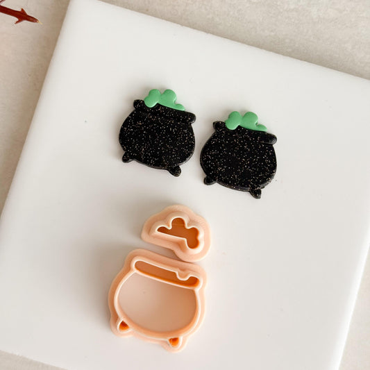 2025 Cauldron No. 1 | Cauldron Shape Spooky Halloween Fall Embossed Polymer Clay Tools for Autumn Earrings & Crafts