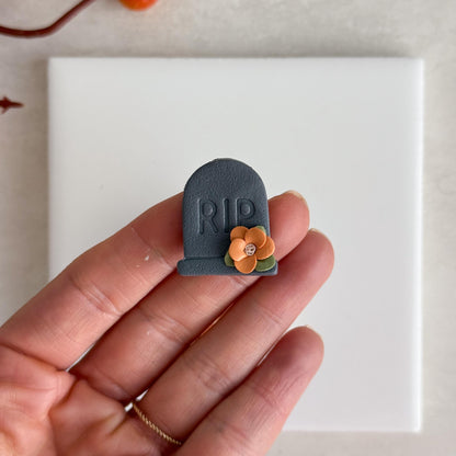 2025 Tombstone No. 3 Clay Cutter | Spooky Halloween Gravestone Polymer Clay Cutter for Fall Earrings and Crafts