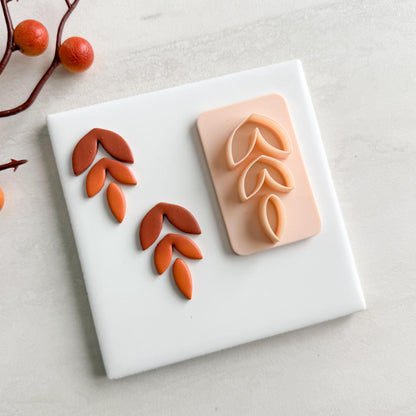 2025 Falling Leaf Dangle Clay Cutter | 3 Part Leaf Polymer Clay Cutter Set for Autumn Earrings and Fall Theme